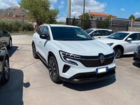 Usata Renault Austral Techno 130 CV (95 kW) 2023 Bianco SUV