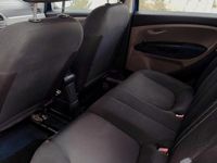 Usata Fiat Grande Punto Emotion 90 CV (66 kW) 2005 Blu Utilitaria