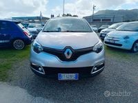 Usata Renault Captur 90 CV (66 kW) 2013 Grigio SUV