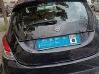 Usata Lancia Ypsilon 69 CV (50 kW) 2012 Nero Utilitaria