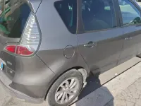 Usata Renault Scénic XMOD 110 CV (80 kW) 2014 Monovolume