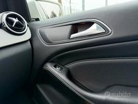 Usata Mercedes B180 Executive 2012 Bianco Monovolume