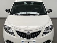 Usata Lancia Ypsilon Silver 69 CV (50 kW) 2022 Bianco Utilitaria