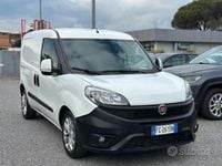 Usata Fiat Doblò Lounge 95 CV (69 kW) 2016 Bianco Monovolume