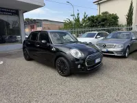 Usata Mini Cooper D Hype 116 CV (85 kW) 2017 Nero Utilitaria