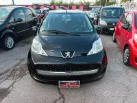Usata Peugeot 107 68 CV (50 kW) 2011 Nero Utilitaria