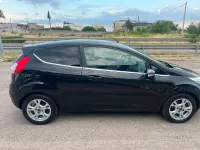 Usata Ford Fiesta Titanium 95 CV (69 kW) 2016 Nero Utilitaria