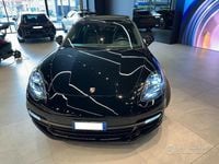 Usata Porsche Panamera 330 CV (242 kW) 2018 Nero metallizzato Berlina