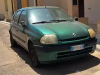 Usata Renault Clio 58 CV (42 kW) 1999 Berlina