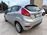Usata Ford Fiesta Titanium 97 CV (71 kW) 2009 Grigio Berlina