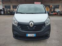 Usata Renault Trafic 145 CV (106 kW) 2017 Bianco Monovolume