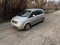 Usata Opel Meriva 90 CV (66 kW) 2005 Grigio Monovolume