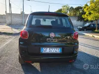 Begagnad Fiat 500L Sport 120 HK (88 kW) 2021 Grön Minibuss