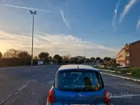 Usata Renault Modus 85 CV (62 kW) 2010 Blu Monovolume