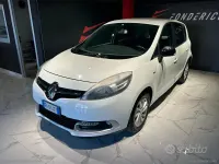 Usata Renault Scénic III LIMITED 110 CV (80 kW) 2015 Bianco Monovolume