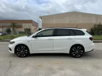 Usata Fiat Tipo Easy 120 CV (88 kW) 2017 Bianco Station wagon