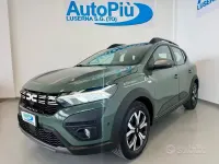 Usata Dacia Sandero Expression 110 CV (80 kW) 2023 Verde Berlina