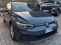 Usata VW Golf VIII Life 116 CV (85 kW) 2023 Grigio Berlina