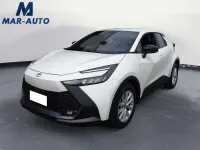 Usata Toyota C-HR Active 140 CV (102 kW) 2024 Bianco SUV