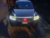 Usata VW Touareg 224 CV (164 kW) 2005 Nero SUV