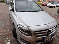 Käytetty Mercedes B180 109 HP (80 kW) 2018 Tila-auto