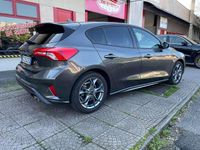 Usata Ford Focus ST-Line 120 CV (88 kW) 2020 Grigio Berlina