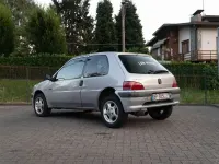 Usata Peugeot 106 Sport 60 CV (44 kW) 2000 Grigio Utilitaria