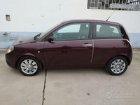 Usata Lancia Ypsilon 75 CV (55 kW) 2007 Rosso Utilitaria
