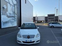 Usata Mercedes B180 115 CV (84 kW) 2010 Bianco Monovolume