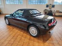 Usata Alfa Romeo GTV 150 CV (110 kW) 1997 Nero Coupé