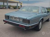Usata Jaguar XJ40 233 CV (171 kW) 1989 Blu Berlina