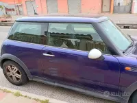 Begagnad Mini One D 75 HK (55 kW) 2004 Blå Halvkombi