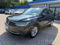 Usata VW Tiguan Life 122 CV (89 kW) 2022 Grigio SUV