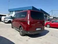 Usata Ford Tourneo Active 185 CV (136 kW) 2021 Kapoor red Furgone