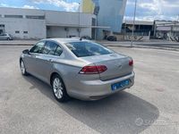 Usata VW Passat Comfortline 120 CV (88 kW) 2015 Berlina