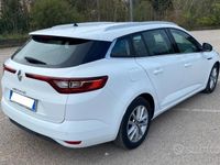 Usata Renault Mégane GrandTour 115 CV (84 kW) 2017 Bianco Station wagon