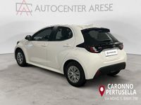 Usata Toyota Yaris Hybrid Active 92 CV (67 kW) 2025 Bianco Utilitaria