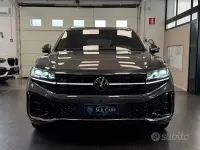 Usata VW Touareg R-line 286 CV (210 kW) 2024 Grigio SUV