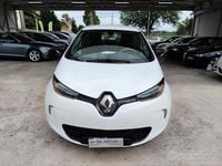 Usata Renault Zoe Life 67 kW (92 CV) 2019 Bianco pastello Utilitaria