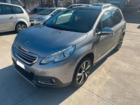 Usata Peugeot 2008 Allure 100 CV (73 kW) 2015 Grigio SUV