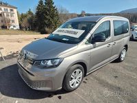 Usata VW Caddy Life 114 CV (83 kW) 2022 Grigio Monovolume