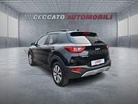 Begagnad Kia Stonic Style 79 HK (58 kW) 2025 Svart SUV