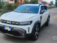 Usata Dacia Duster Journey 101 CV (74 kW) 2024 Bianco SUV
