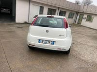 Usata Fiat Punto Classica 69 CV (50 kW) 2010 Bianco Berlina