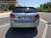 Usata Peugeot 308 Allure 120 CV (88 kW) 2015 Bluazzurro Berlina