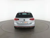 Usata VW Passat Alltrack 200 CV (147 kW) 2022 Argento Station wagon