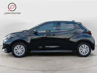 Second-hand Toyota Yaris Hybrid 92 CP (67 kW) 2025 Negru Berlinǎ