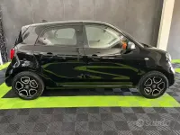 Usata Smart ForFour Passion 71 CV (52 kW) 2018 Nero Utilitaria