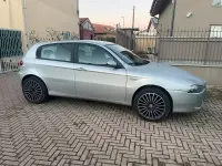 Usata Alfa Romeo 147 120 CV (88 kW) 2008 Grigio Utilitaria