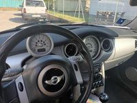 Begagnad Mini Cooper 116 HK (85 kW) 2005 Silver Halvkombi